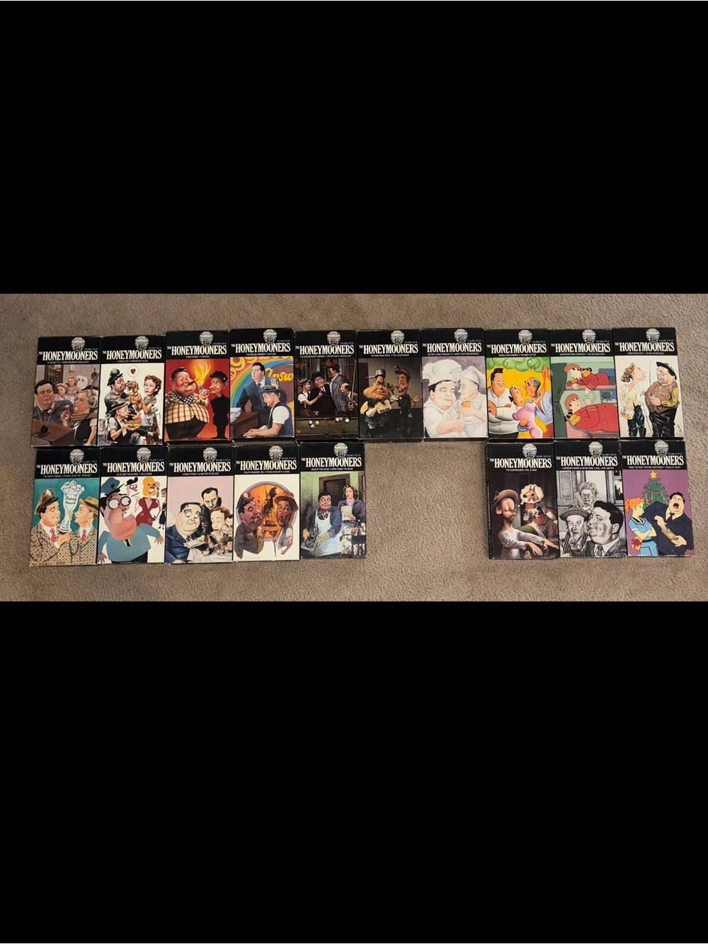 The Honeymooners VHS Collection 1-20 Box Set *Missing 16&17*